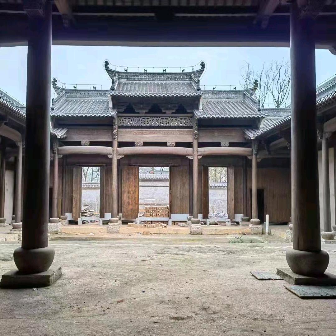 彦木中式风格石雕