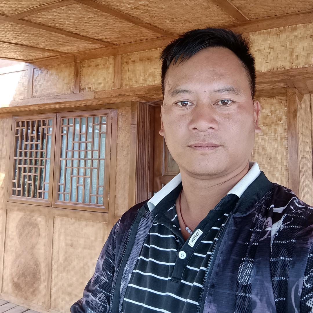 杨成V丨丨丨零后森哥