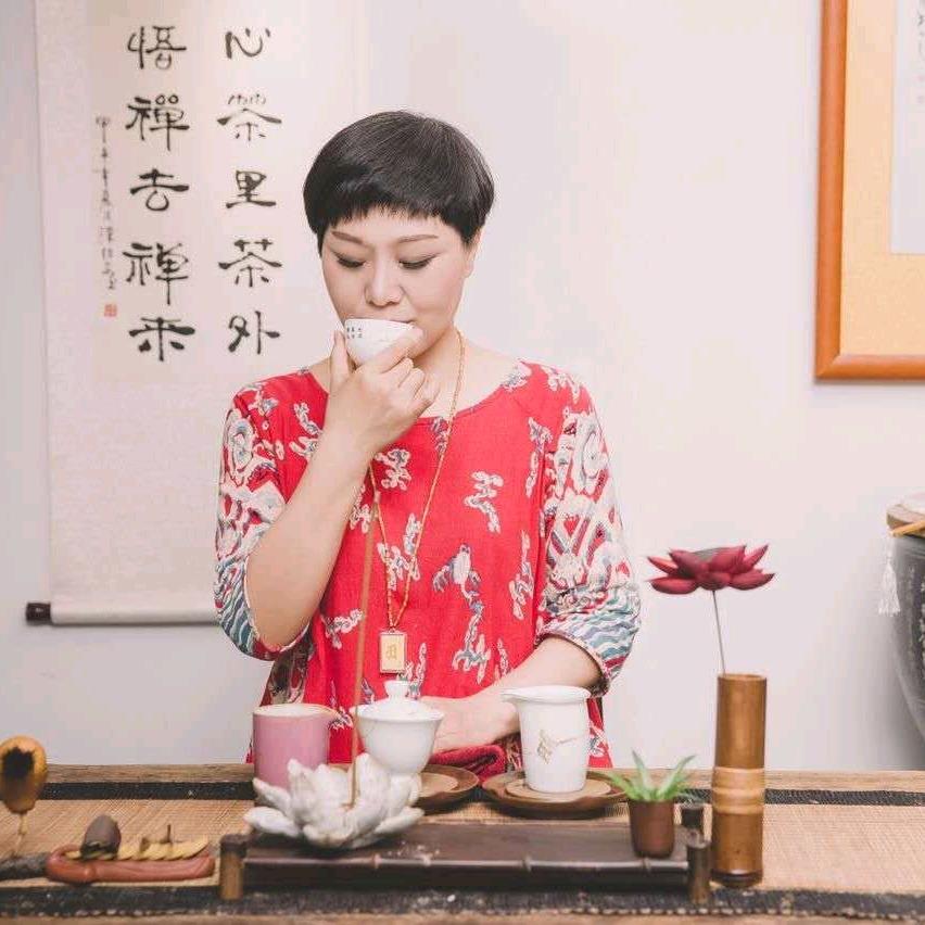 茶里茶外