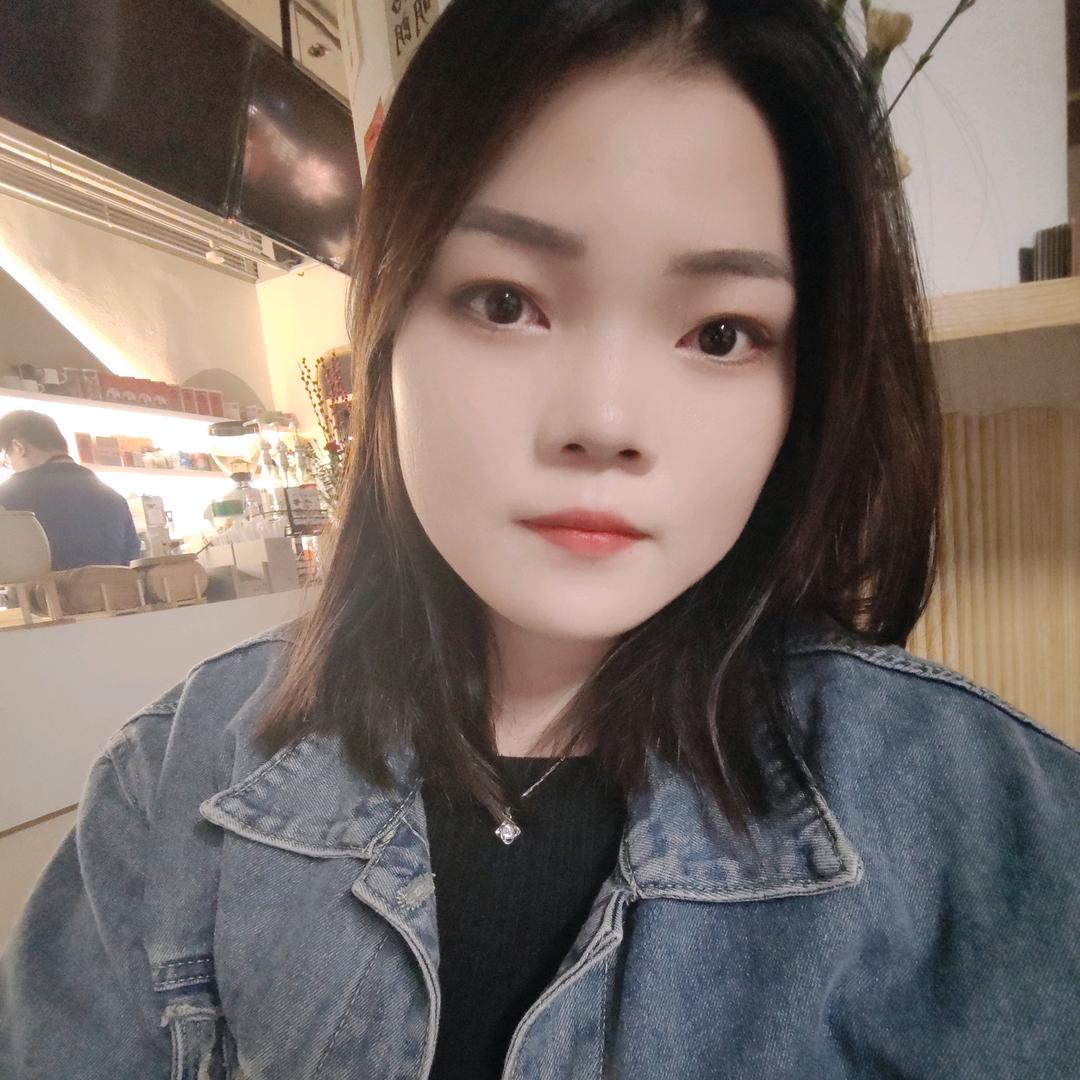 阿璇。