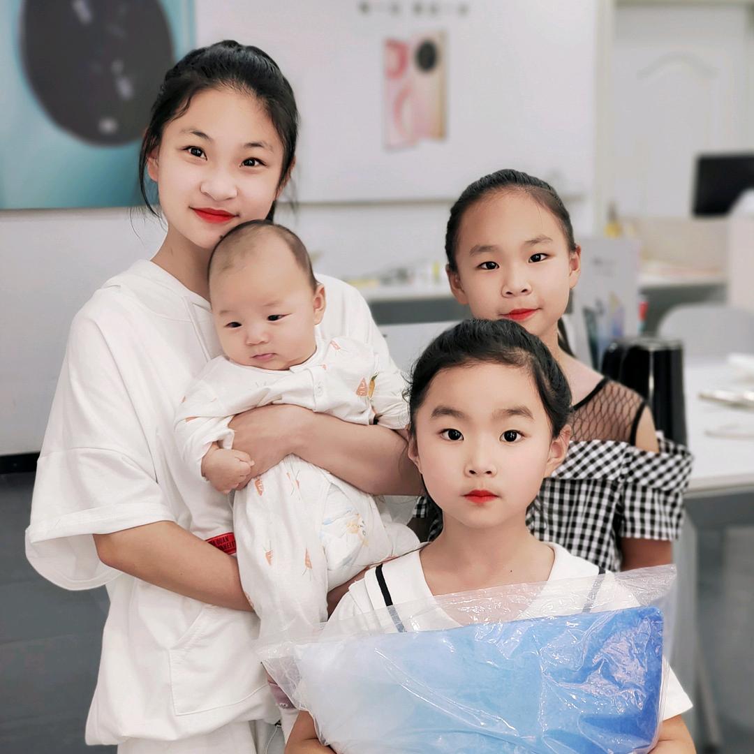 家有四宝小可爱🌻🌻🌻