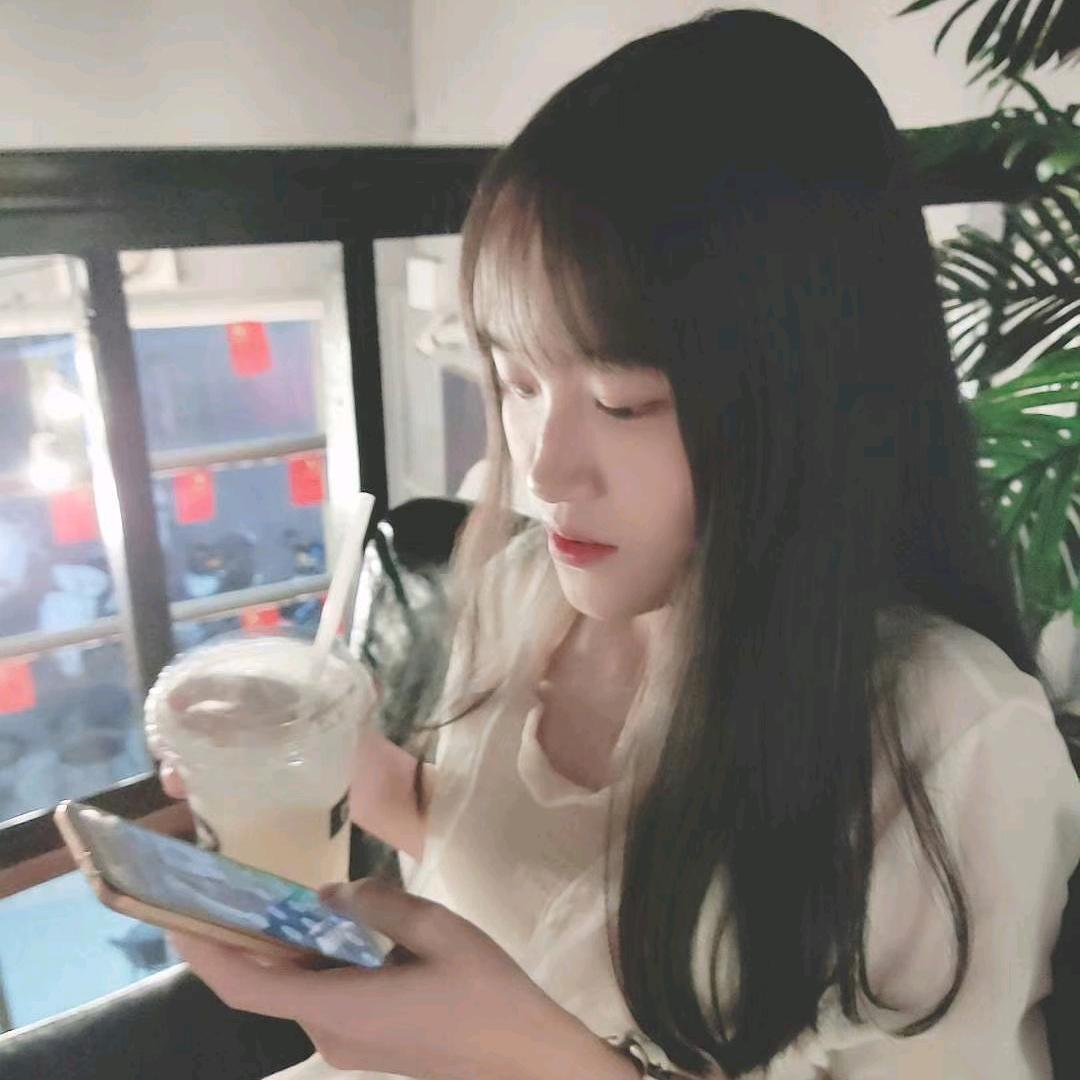阿瓒是冉冉的