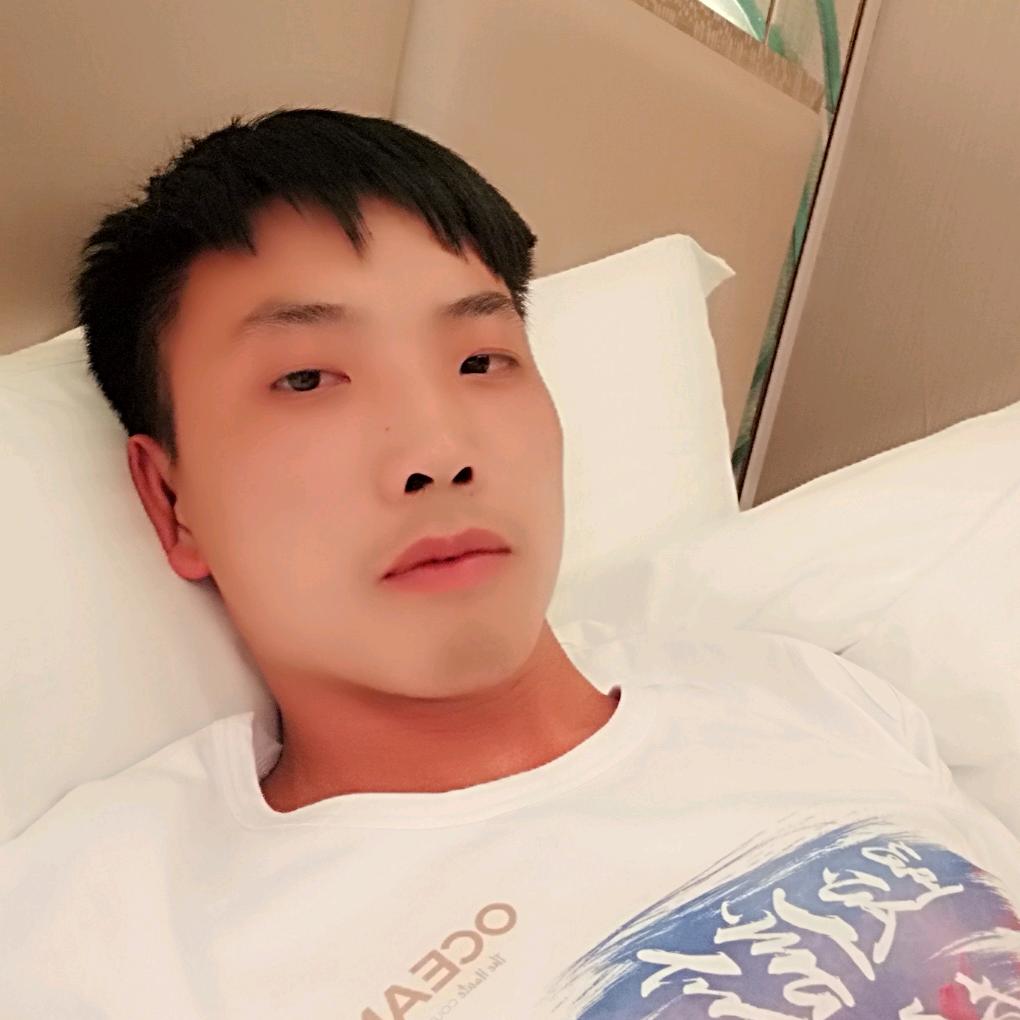 熊熊是个搬砖人