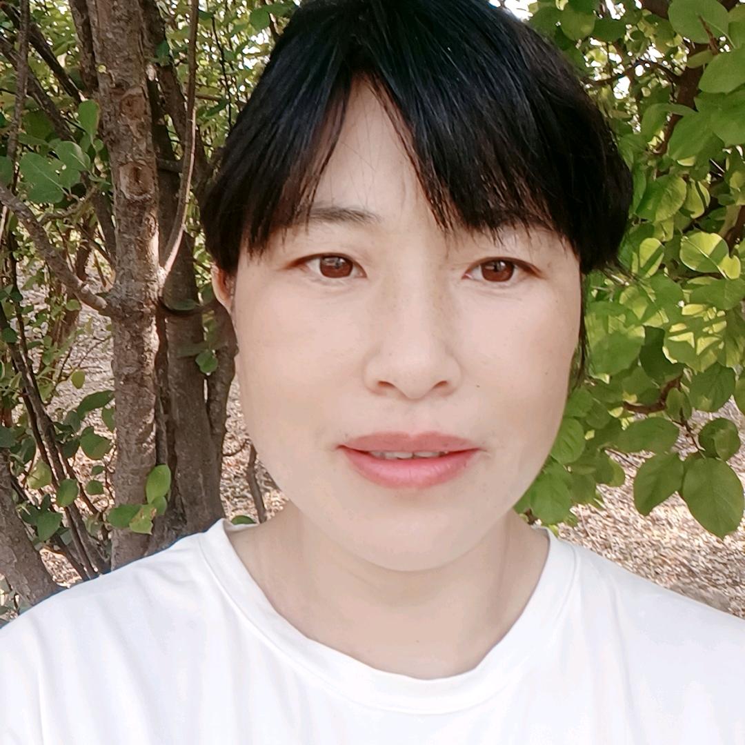 杨杨穿搭