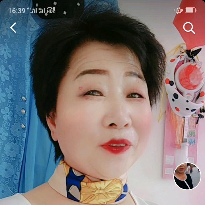 用户7729638853904萍水相逢