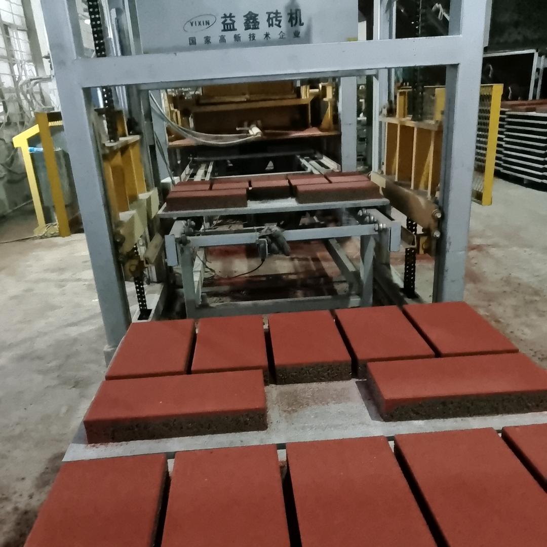 农村小刘彩砖专业