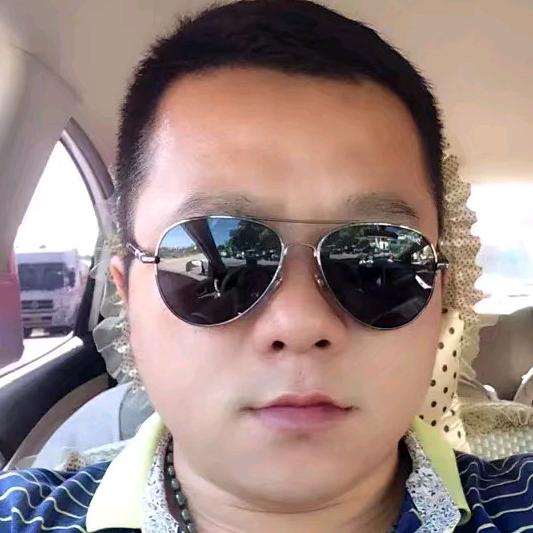 爱上了孤独和烈酒