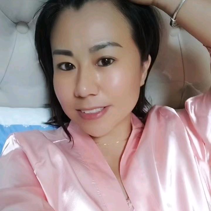 万姐