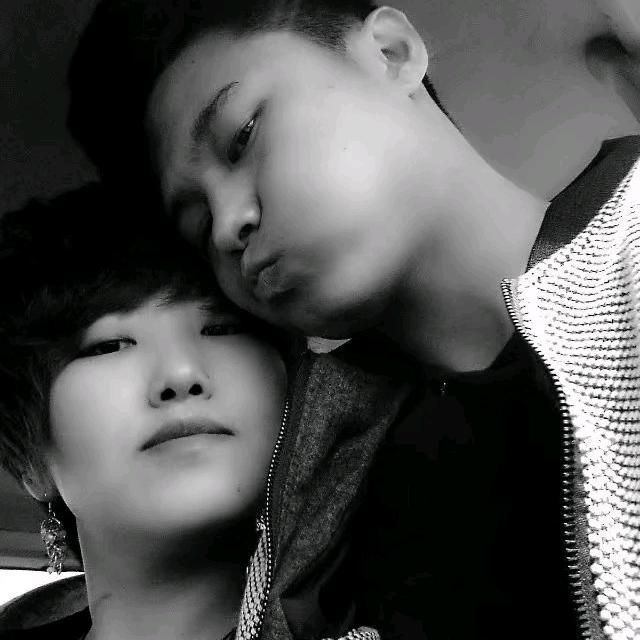 ღ᭄💞烤鸡架小哥哥໑ຼ₀₂5💕