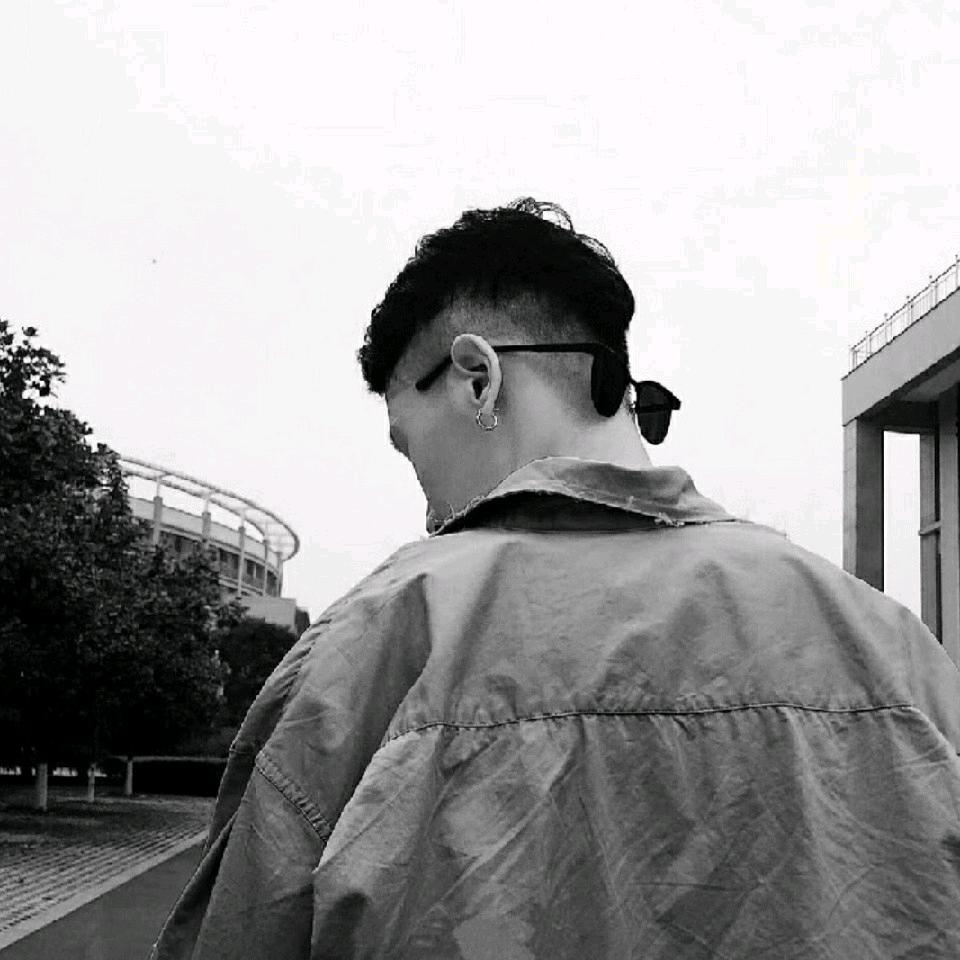 不会拍照的小韩📸