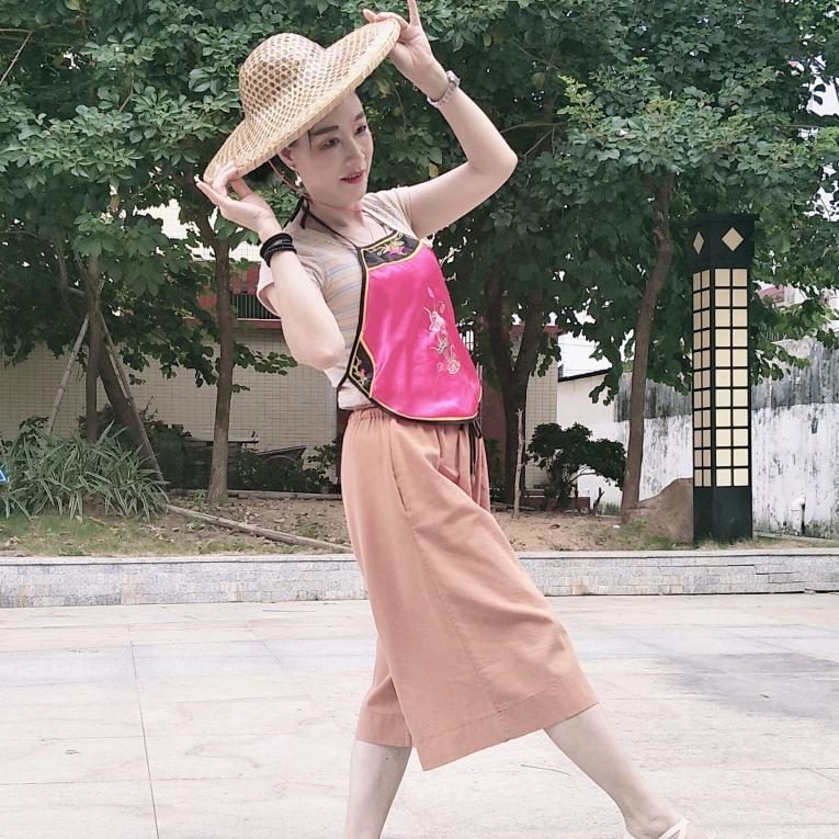 秀外慧中💃