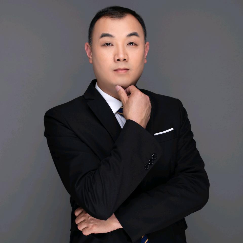济南金融服务王强