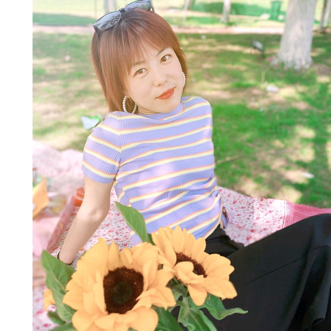 糖果果(勿连赞)