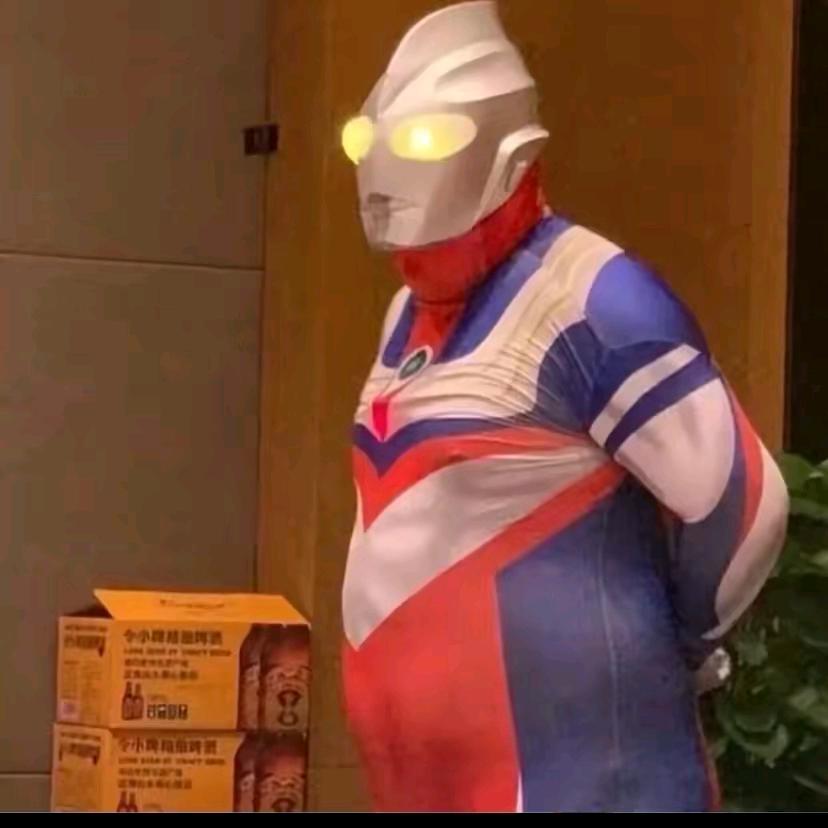 半痴半疯亦半癫