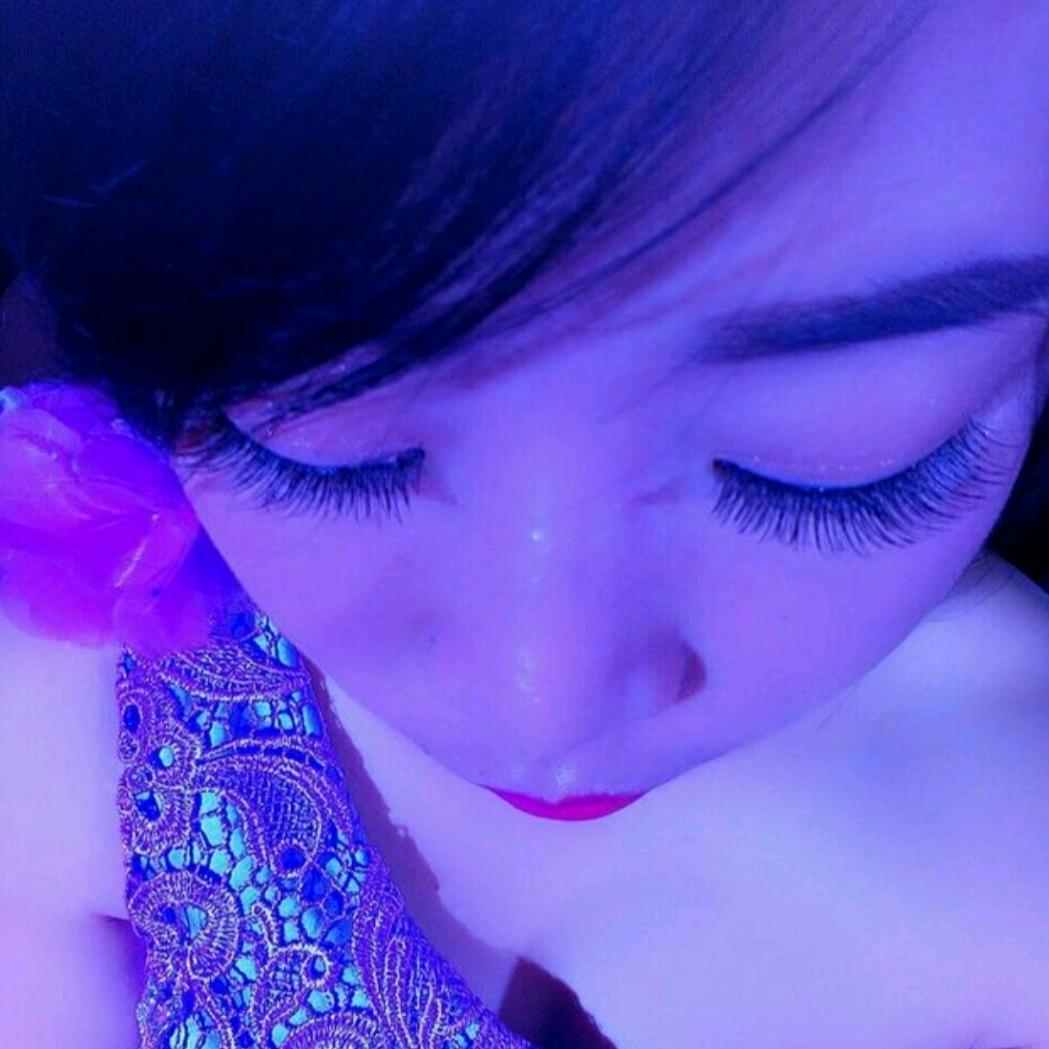 冰雨幽藍