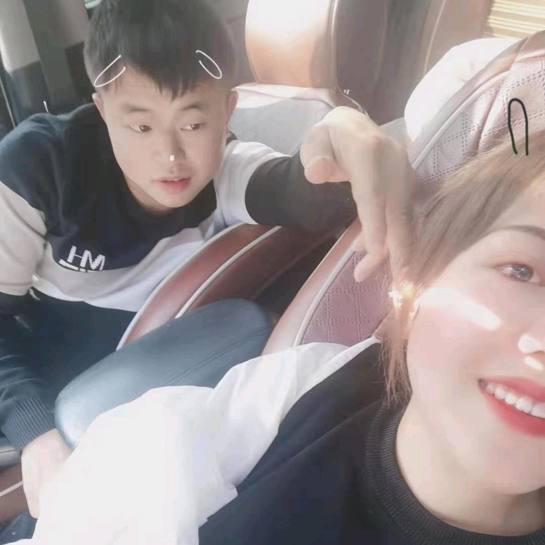 黔西.定新小何牛肉批发零售