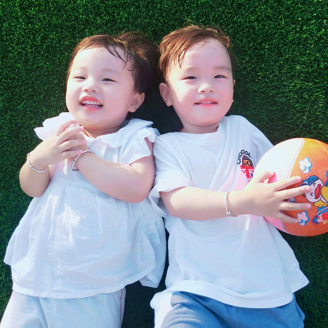 可馨👧可然👦妈