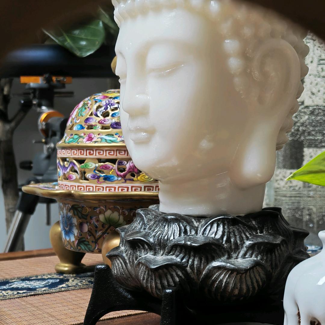 半成烟沙々忆空城(╭☞•́⍛•̀)╭☞