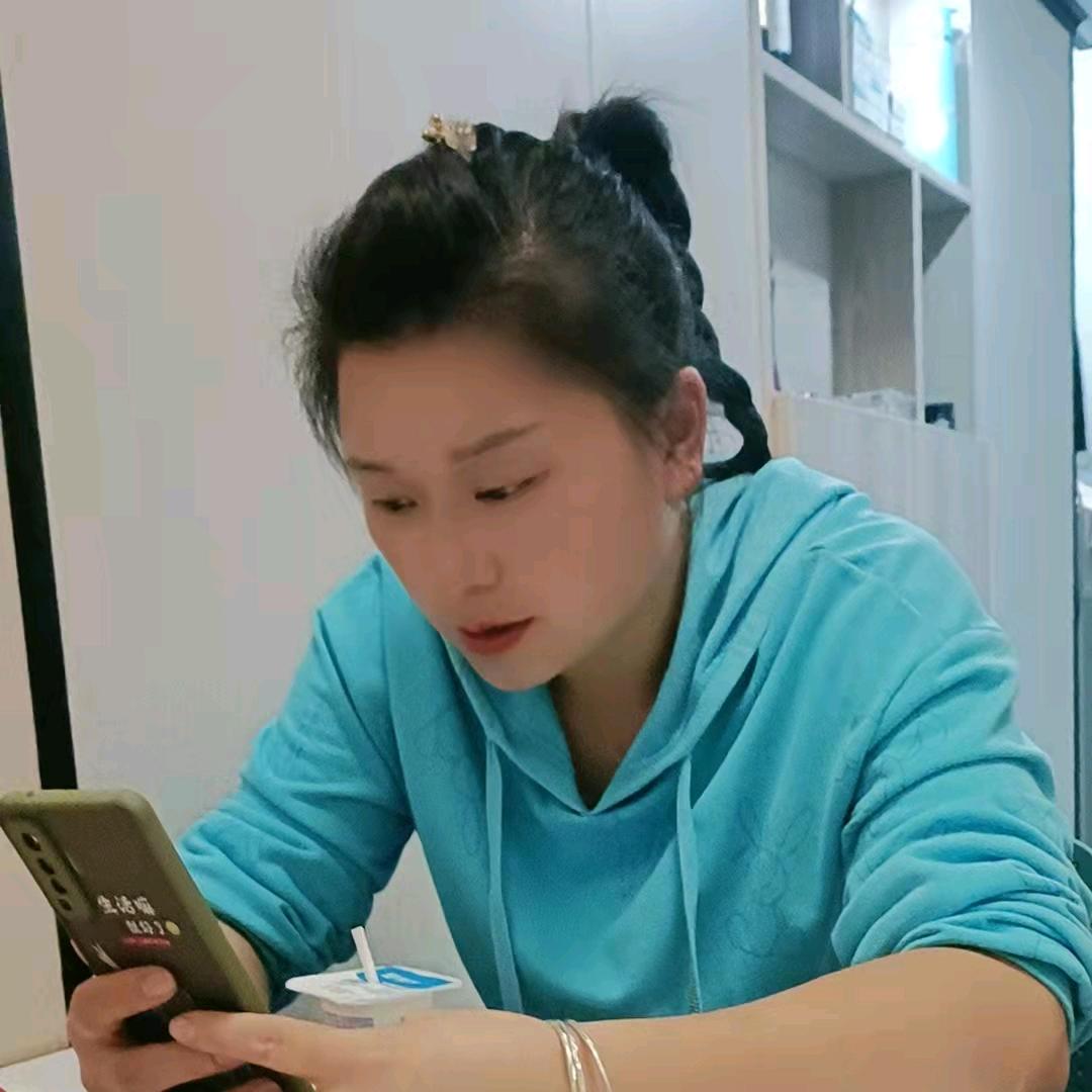 小琴