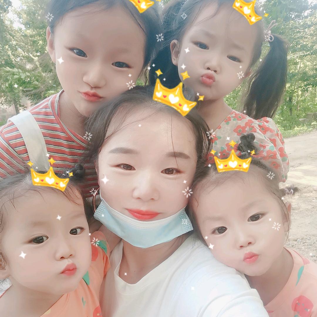 四个女儿的妈妈👩