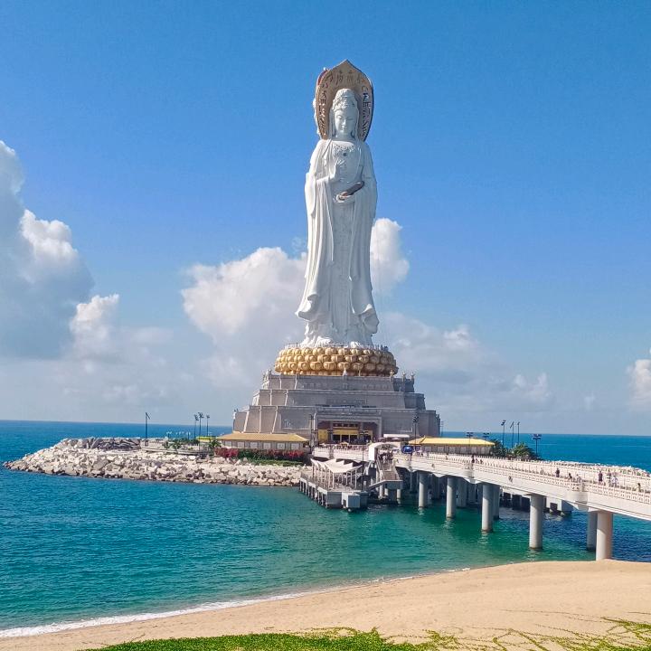 李某人