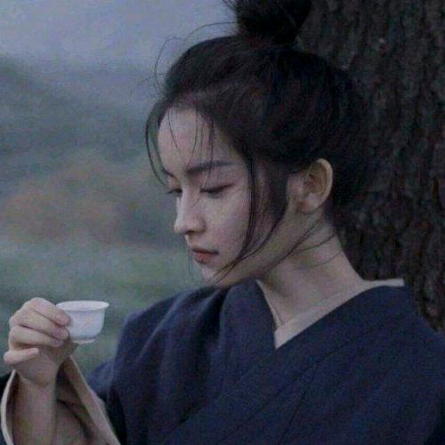 栀落