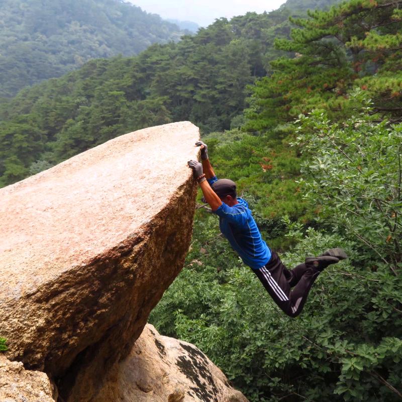 平凡(辽宁鞍山)