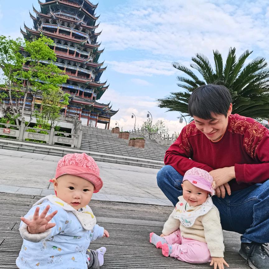 花尖儿上的毛毛虫