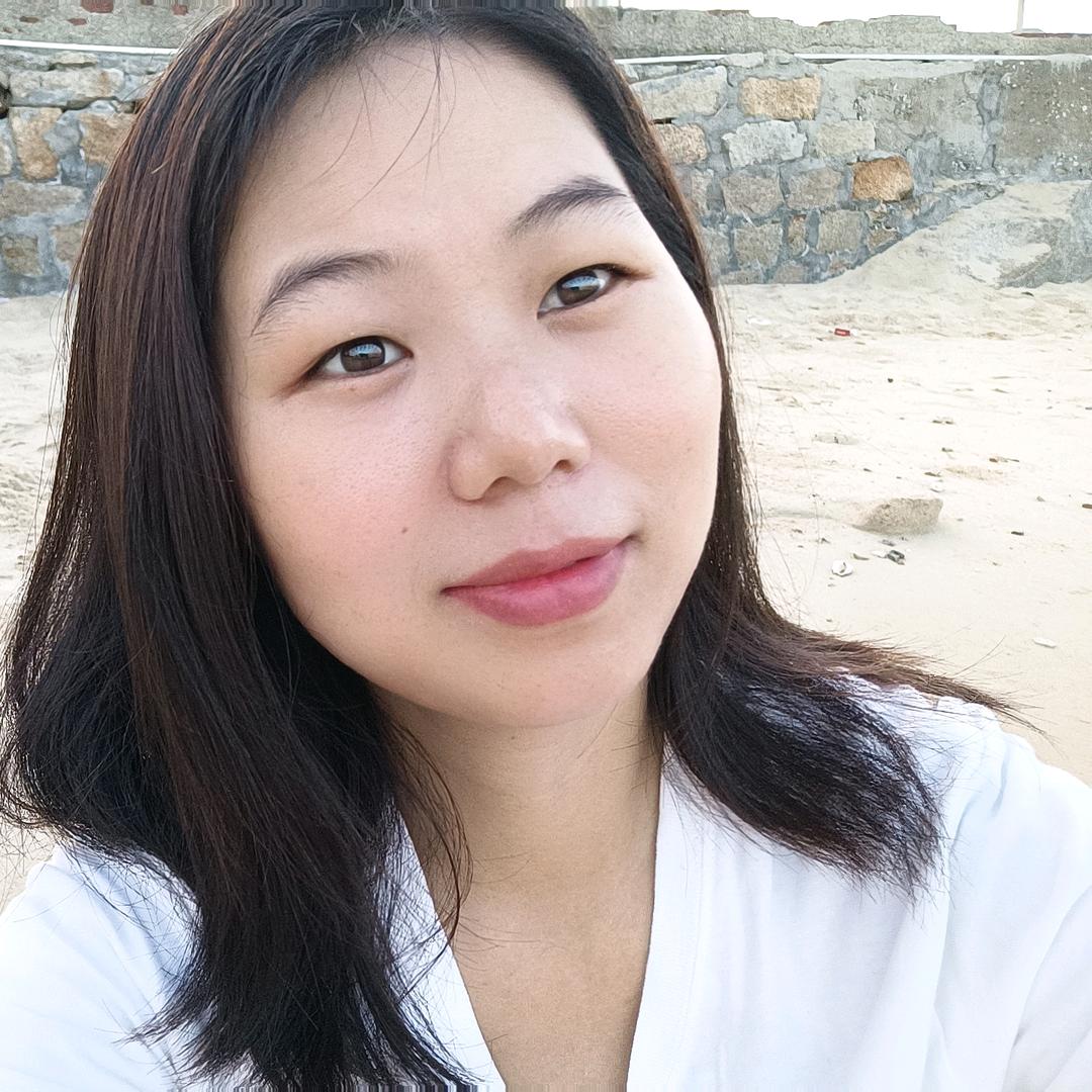 小彭.