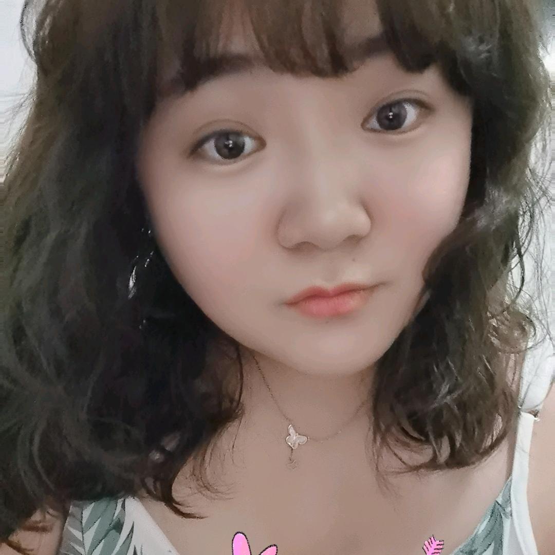 A 笑。没心没肺