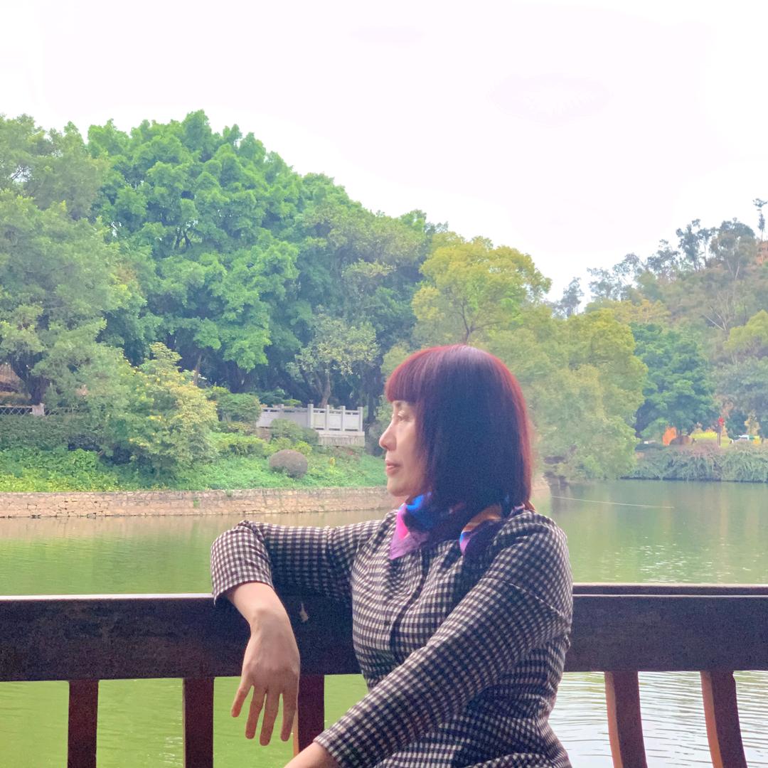 淡然一笑1224038542