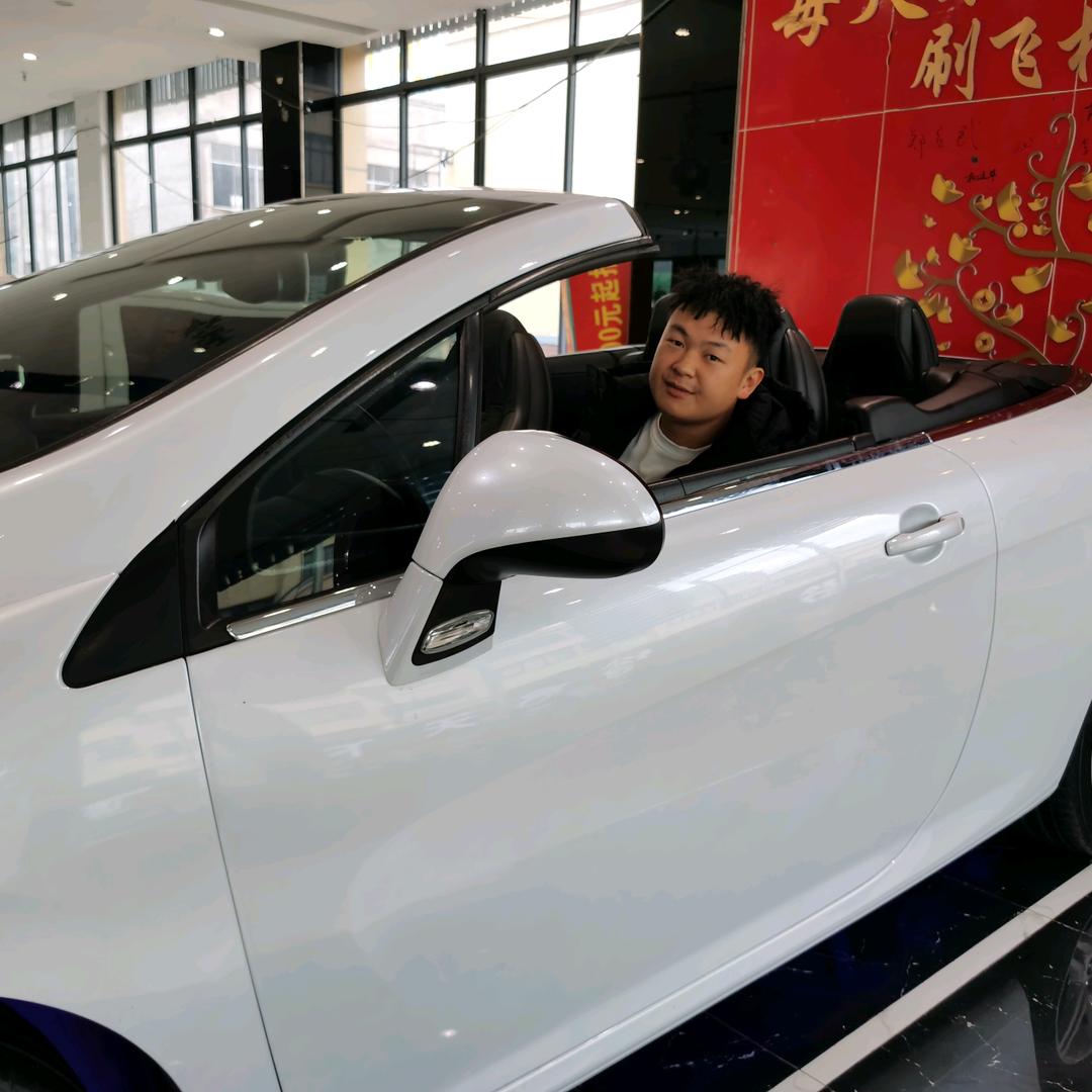 六枝天下汽贸   （陈冠希）