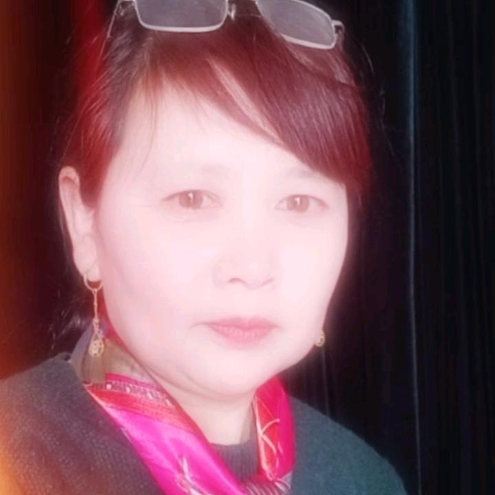 杨步香