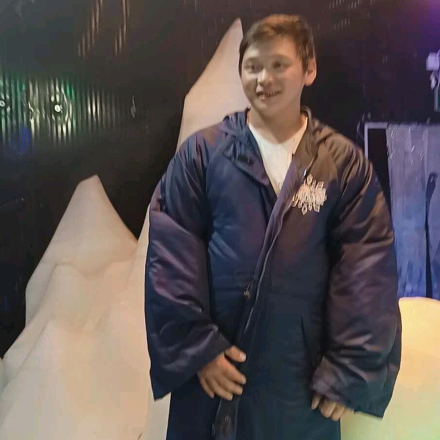 董泽钢