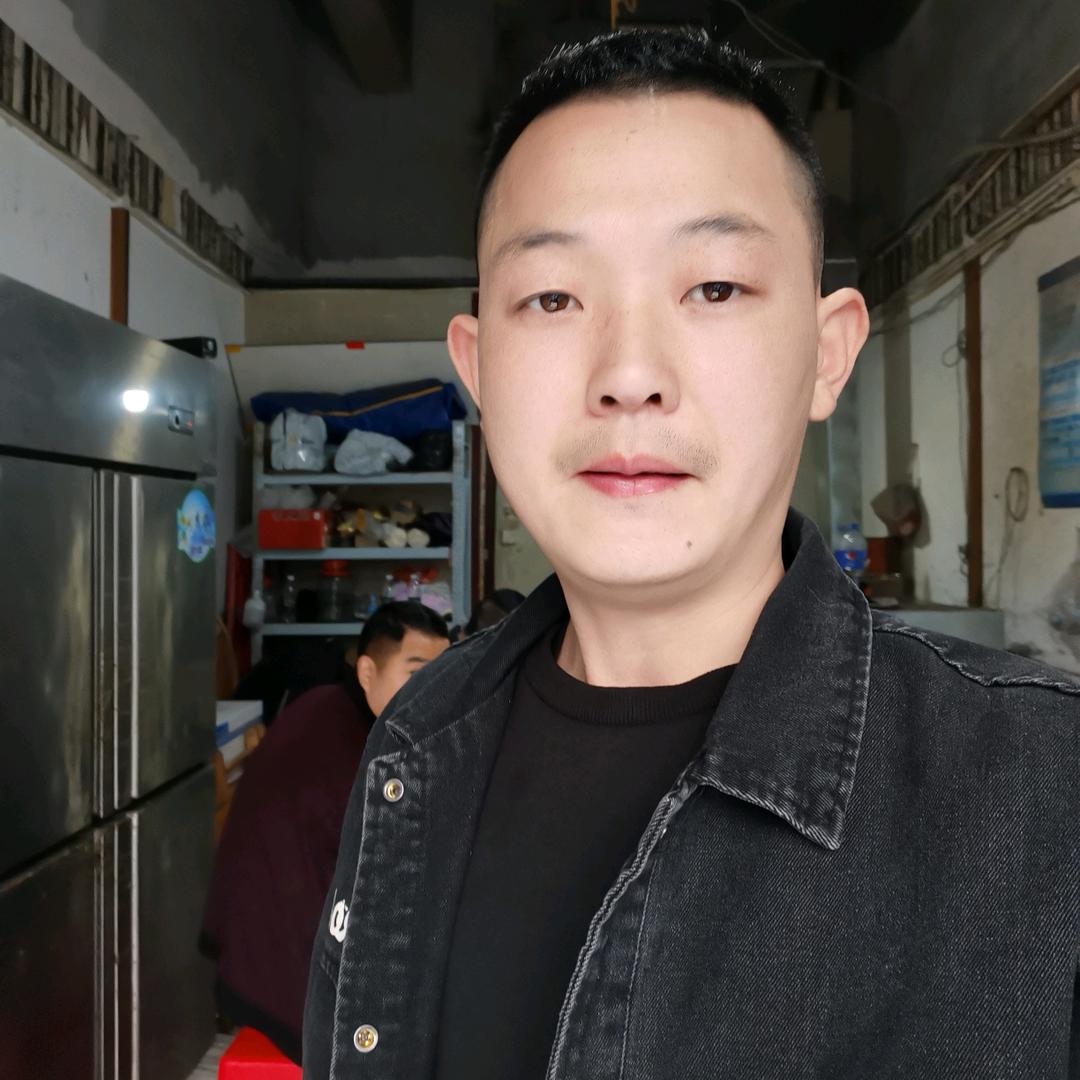 熊小二地摊老火锅