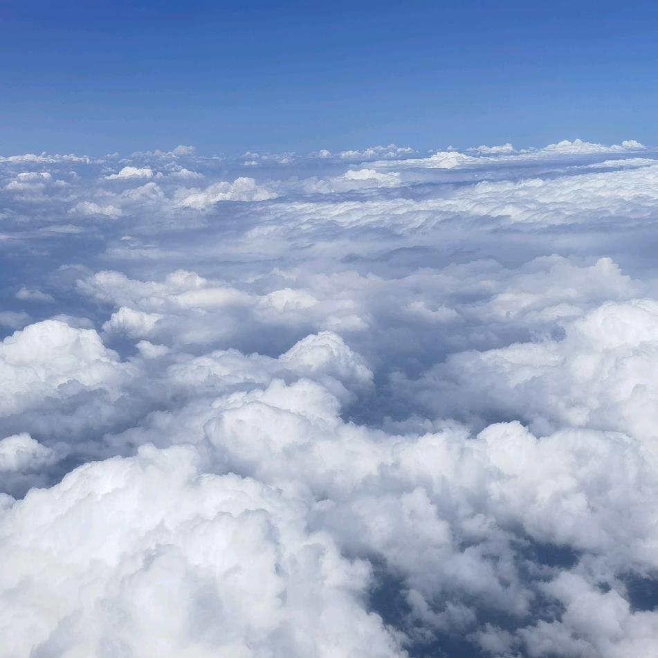 天是倒过来的海