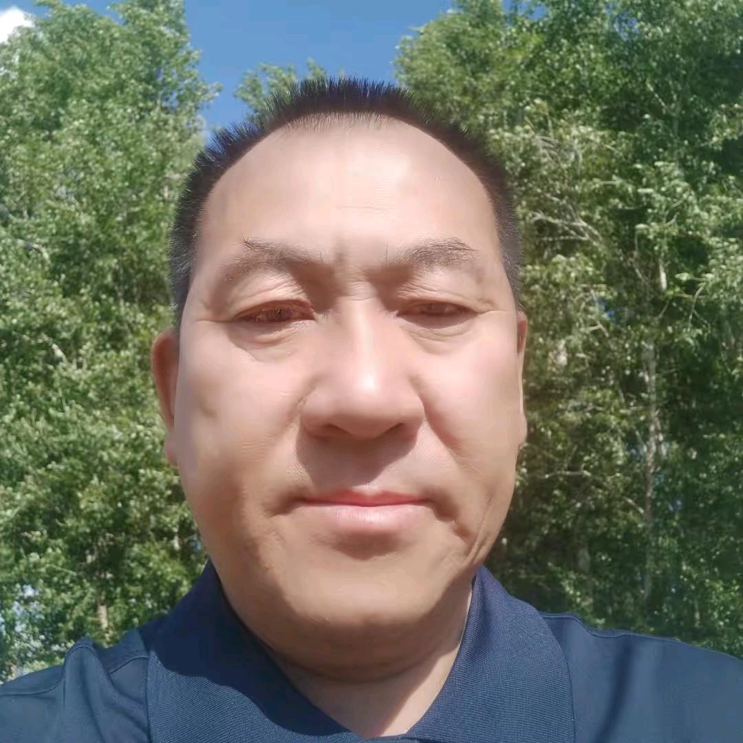 坚强宝爸一大号中午12点20分开播