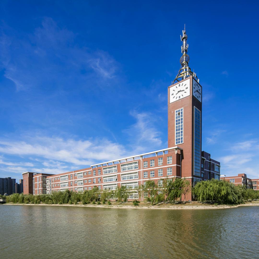 电子与电气工程学院