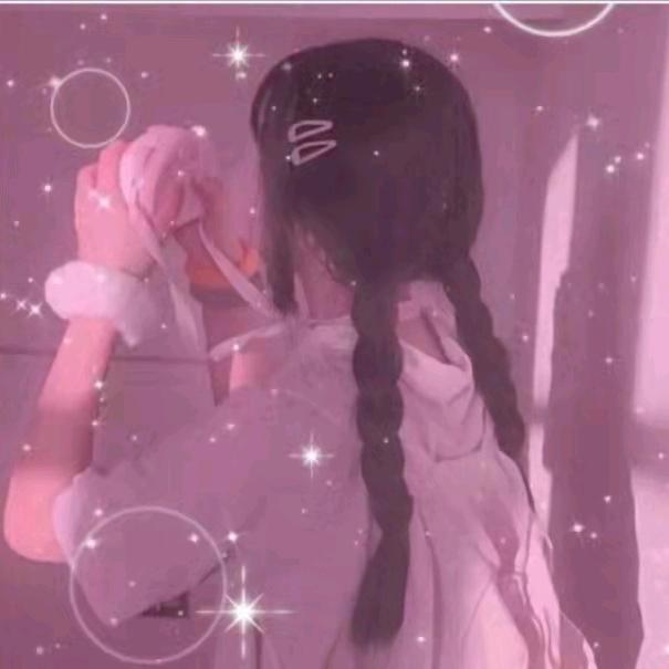 莉莉