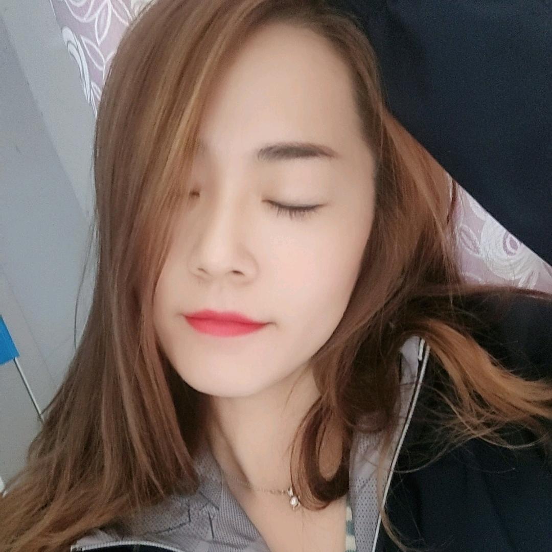 牛小妞   🙏卍 靈犀閣🙏