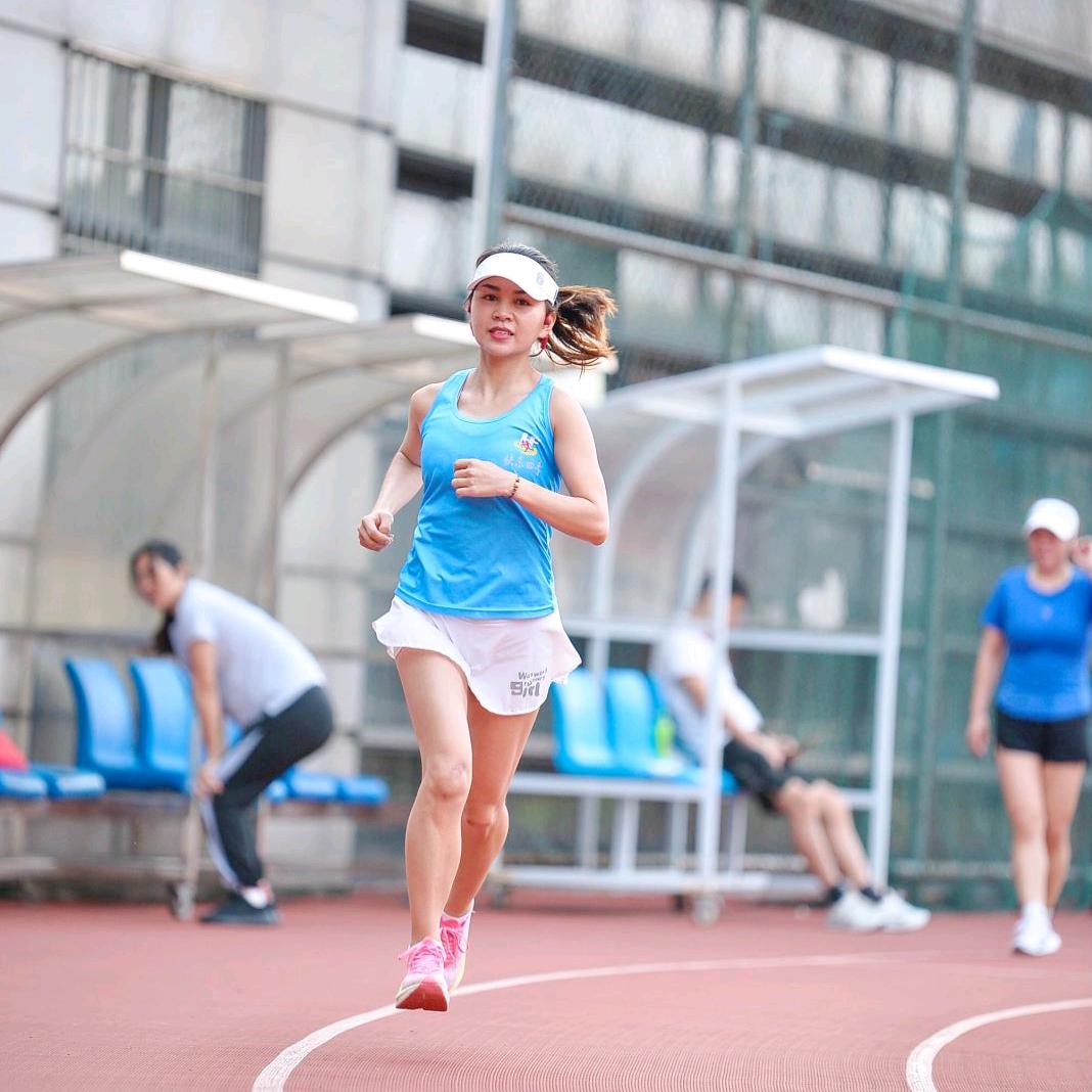 嘻嘻⁴².₁₉₅