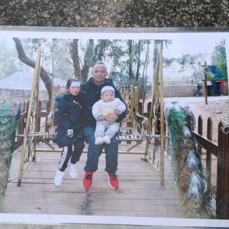 郭哥汽车零部件