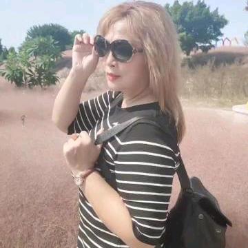 鱼美人，以歌会友