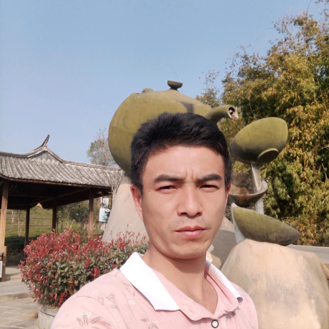 梁河县小厂种猪繁育基地