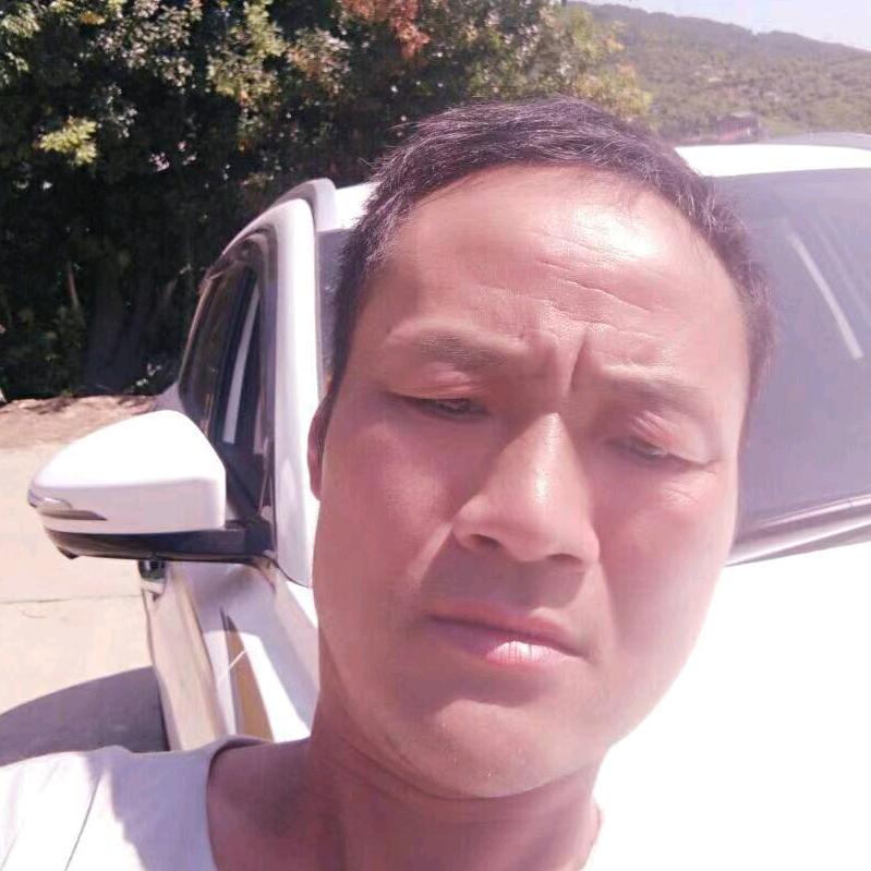 云南广西兄弟姐妹玩抖音开心