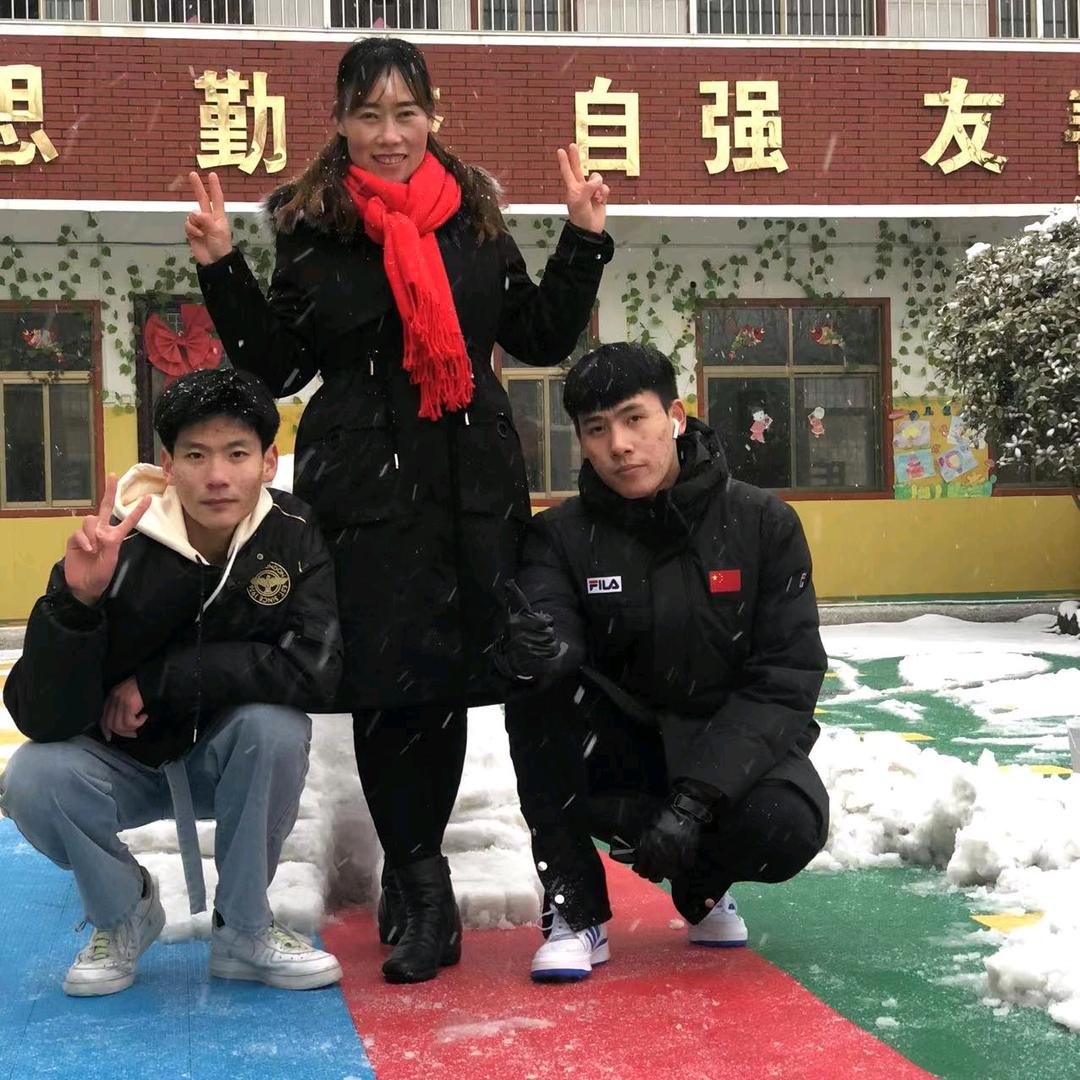 望朱砂第二中心幼儿园强老师