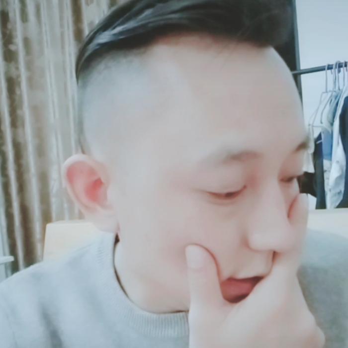 皇阿哥（990）