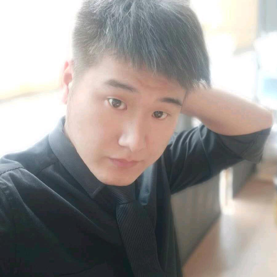 一介俗人ꫀꪝ²⁰²⁴