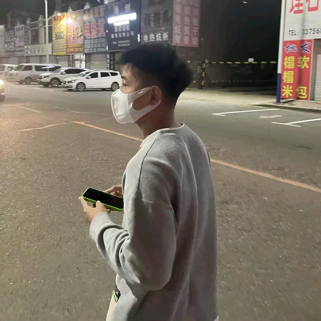 刘阳