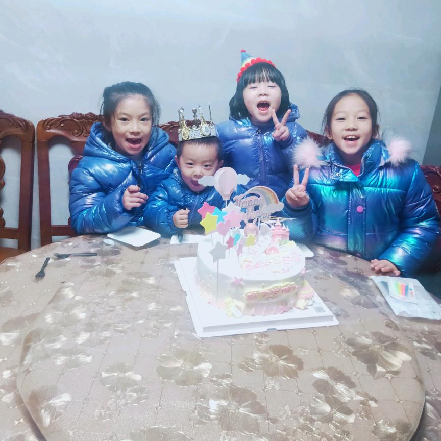 家有三金花+①仔